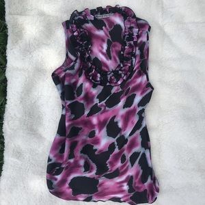 Bundle 3/$20 Fuschia & black S sleeveless blouse